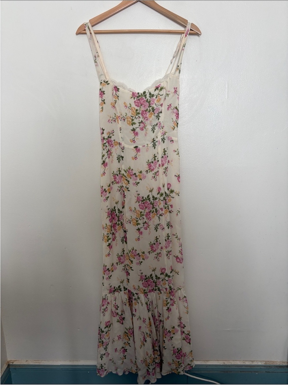 Reformation Irisa Floral Trumpet Dress - Picture 6 of 10